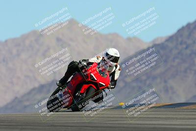 media/Mar-25-2024-Moto Forza (Mon) [[8d4319bd68]]/3-Intermediate Group/Session 2 (Turn 9)/